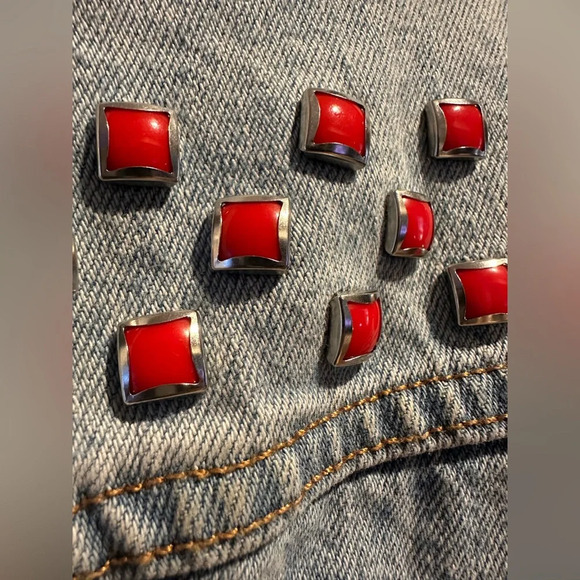 LEVI'S Vintage Trucker Jacket Studded Denim Womens Medium Light Wash - Picture 4 of 10